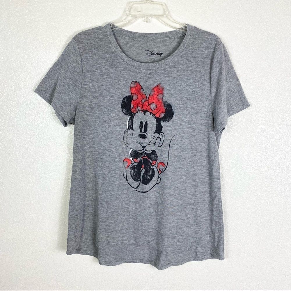 Disney Minnie Mouse Distressed Graphic Tshirt